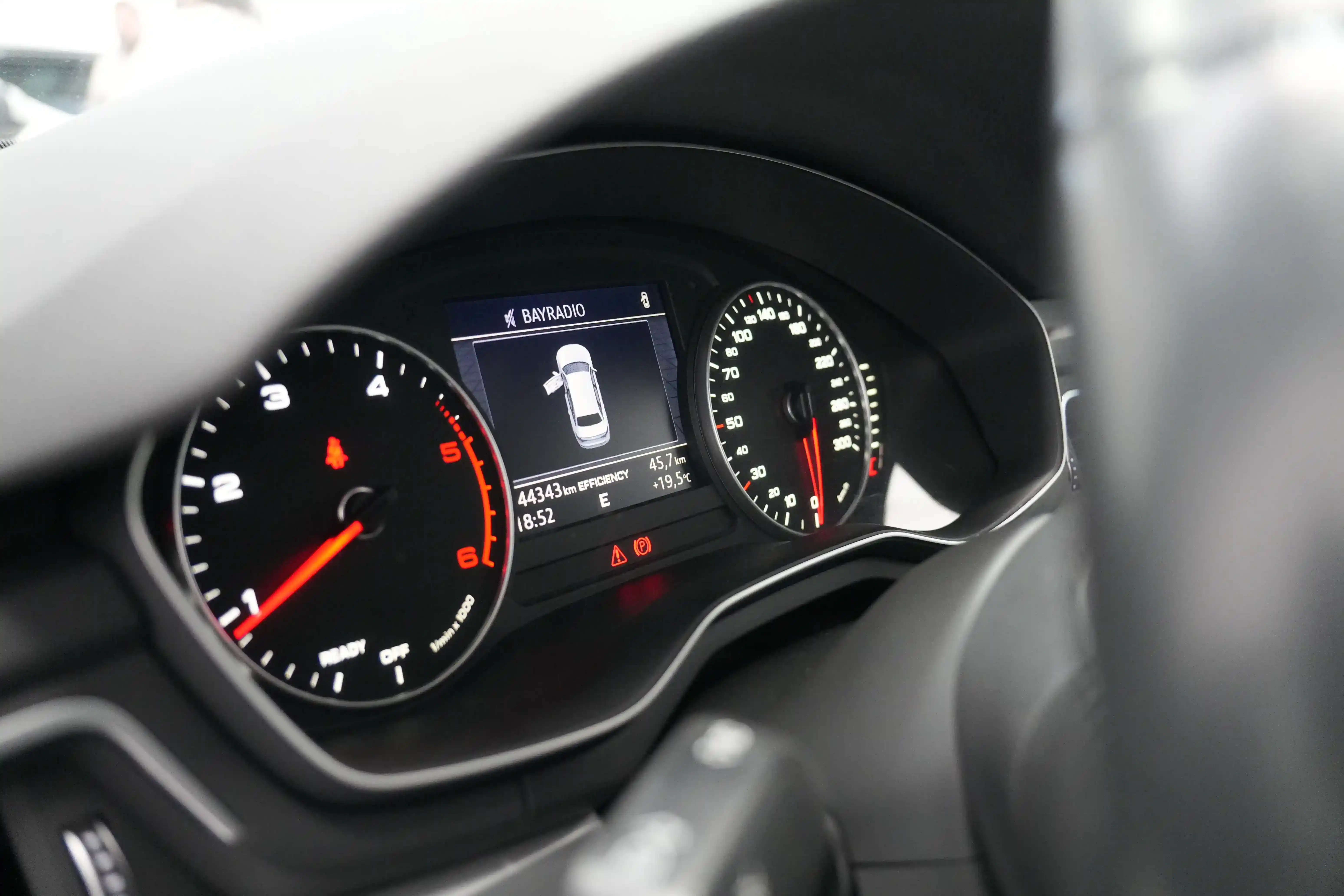 Audi A4 AVANT 2.0 DIESEL - foto 13