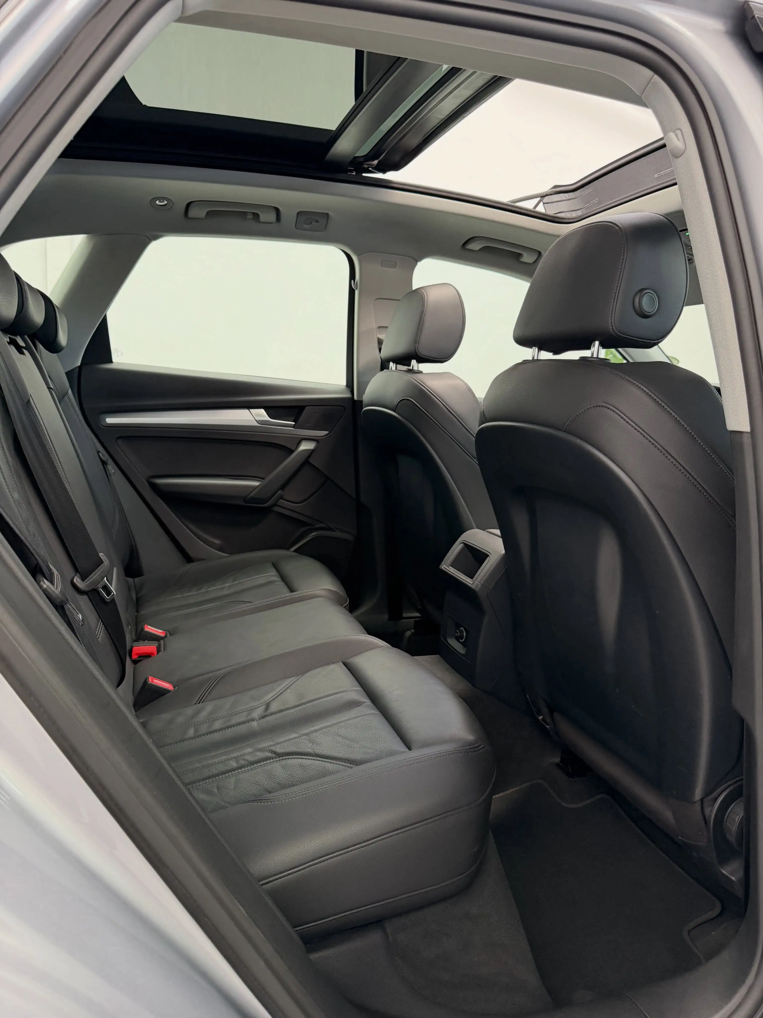 Audi Q5 2.0 TDI / DIESEL - foto 18