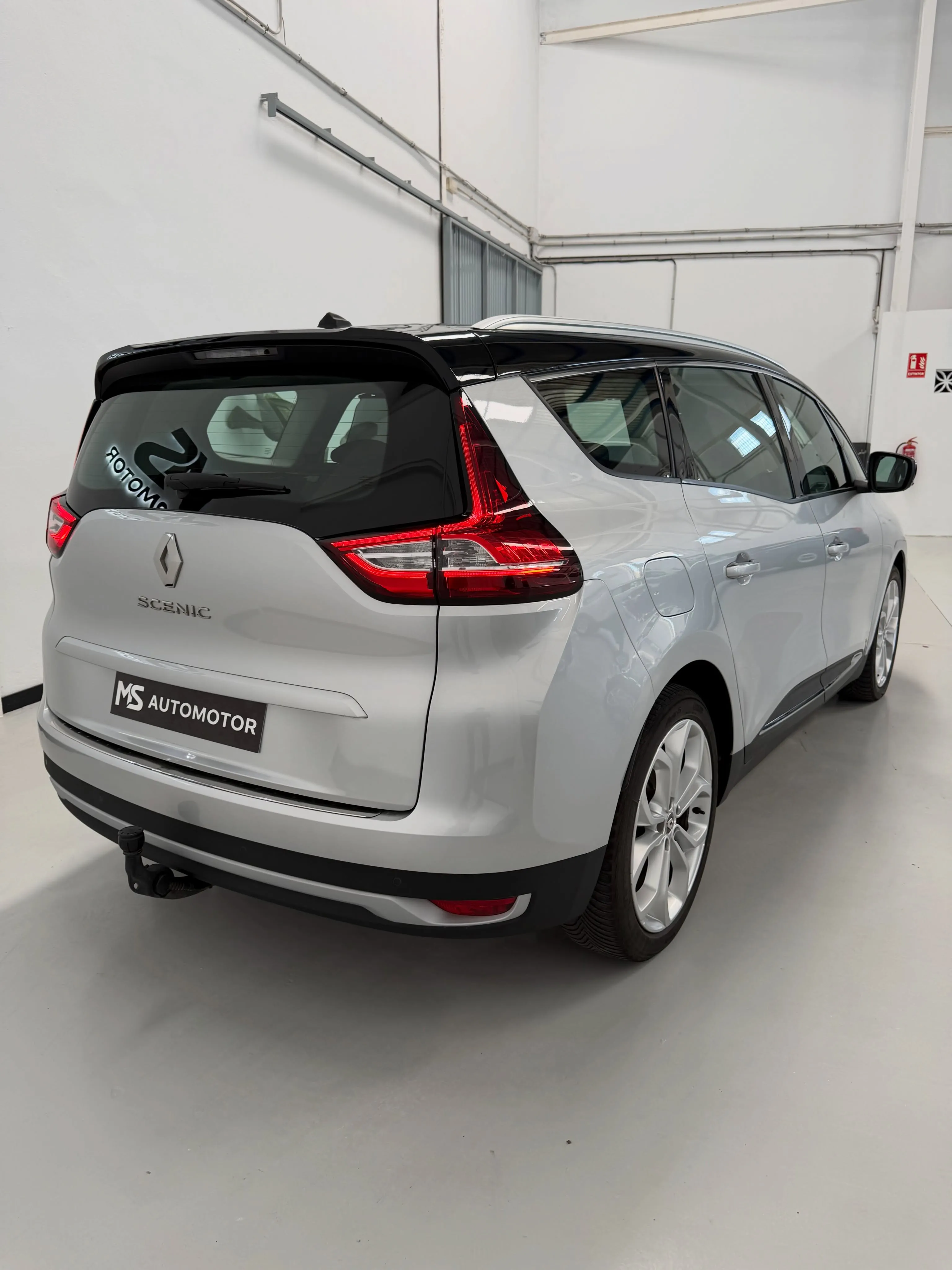 Renault GRAND SCENIC - 7 Plazas 1.7 DCI - foto 2