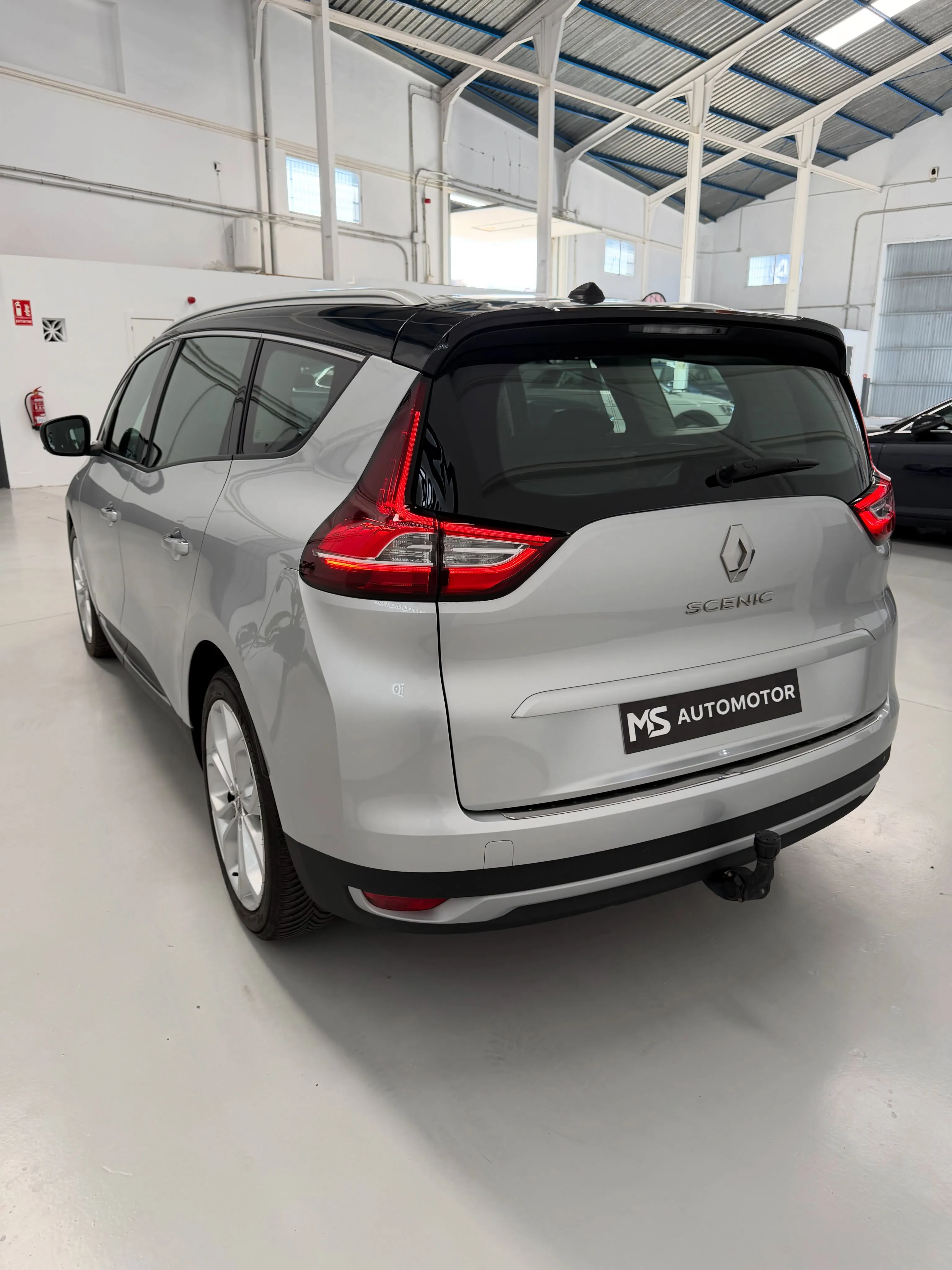 Renault GRAND SCENIC - 7 Plazas 1.7 DCI - foto 4