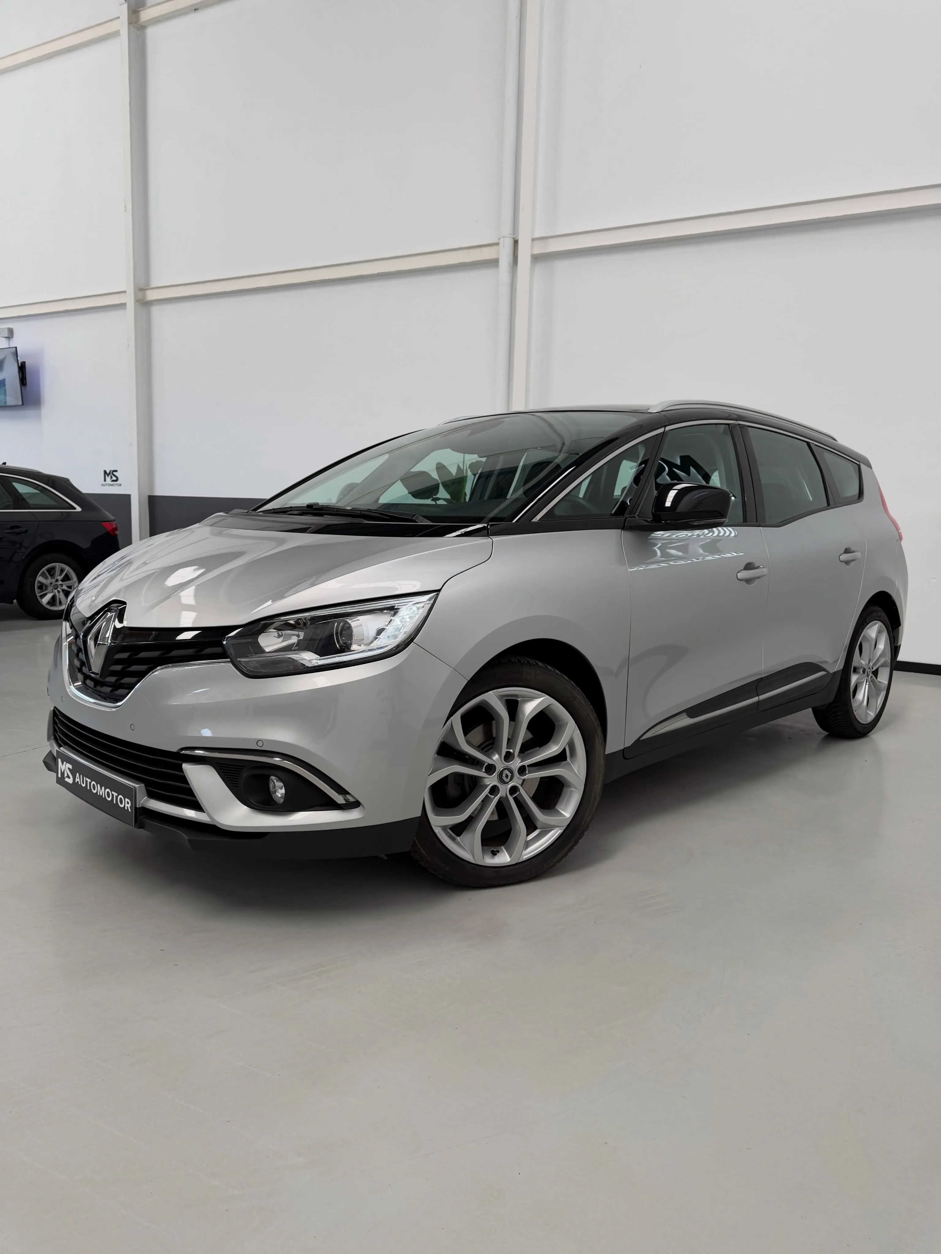 Renault GRAND SCENIC - 7 Plazas 1.7 DCI - foto 5