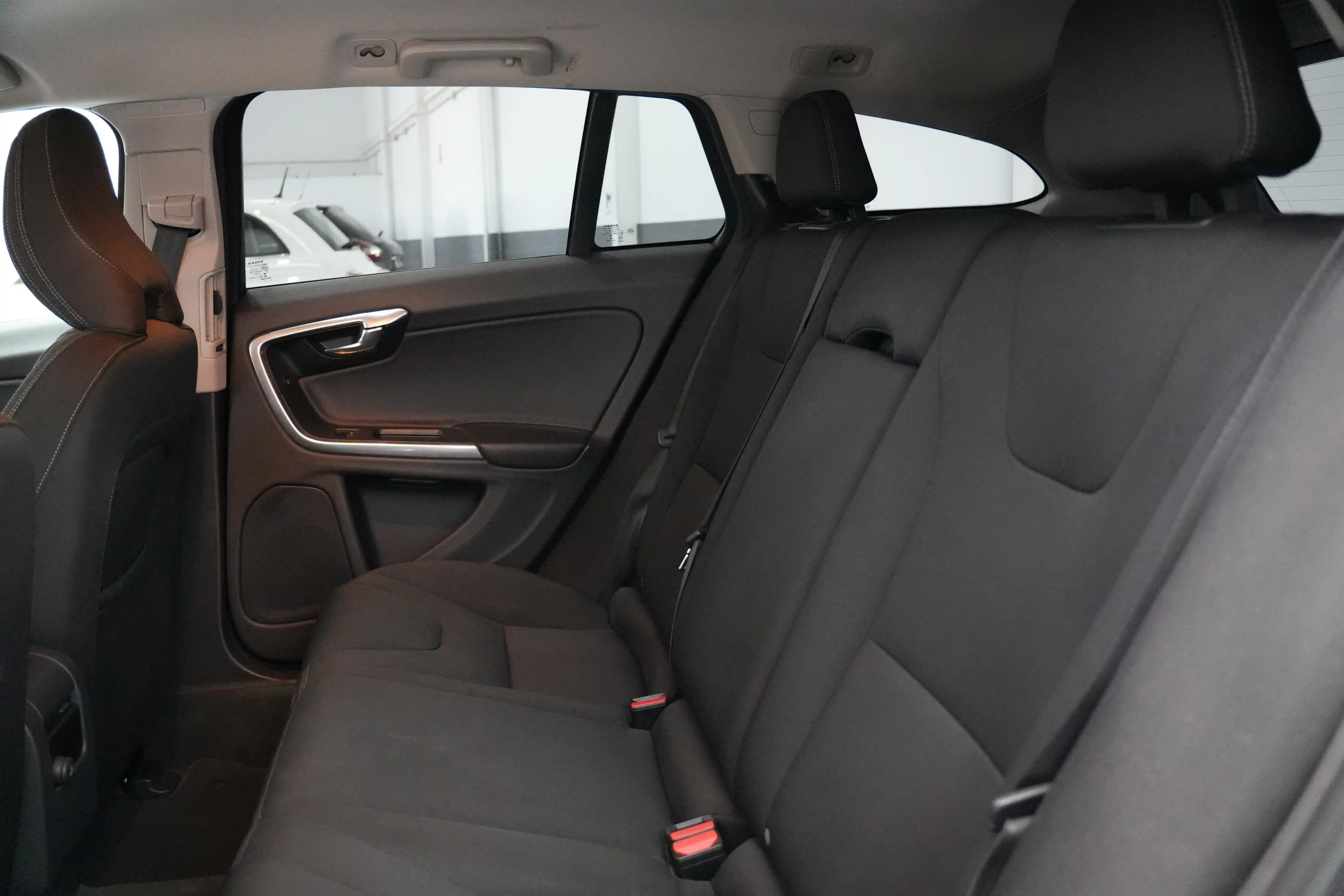 Volvo V60 1.6 Diesel - foto 16