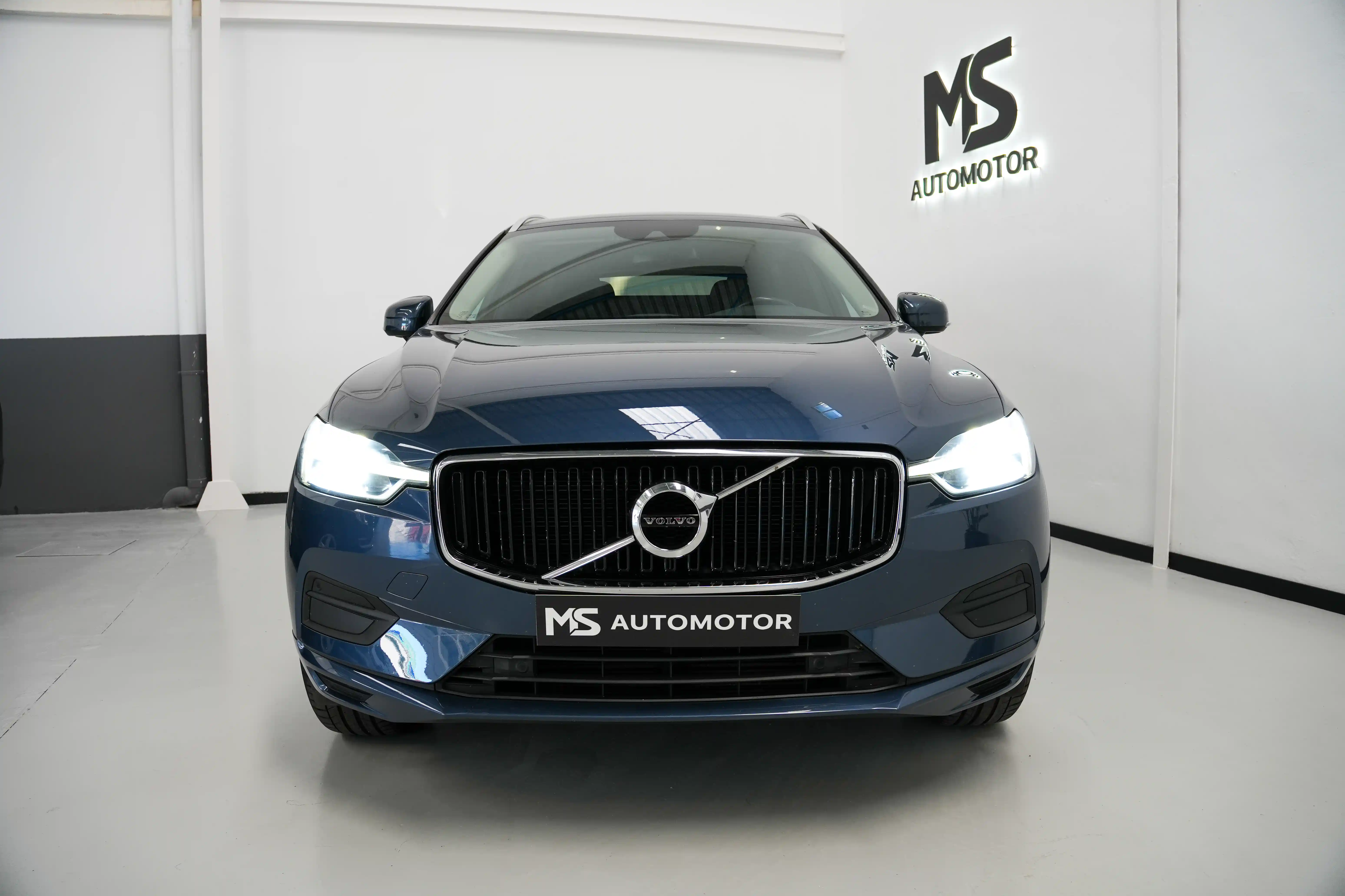 Volvo XC60 D4 2.0 Diesel - foto 5