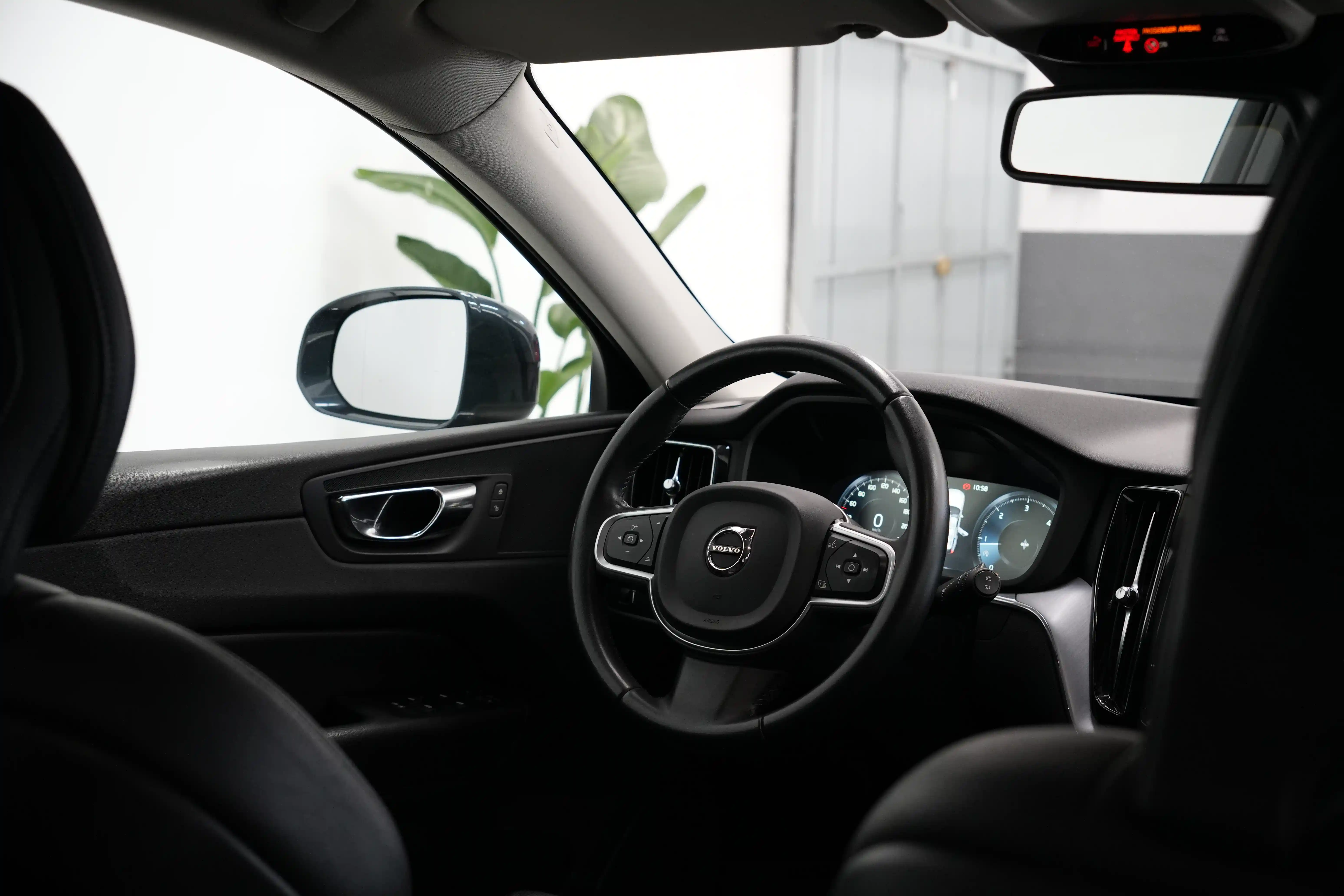 Volvo XC60 D4 2.0 Diesel - foto 8