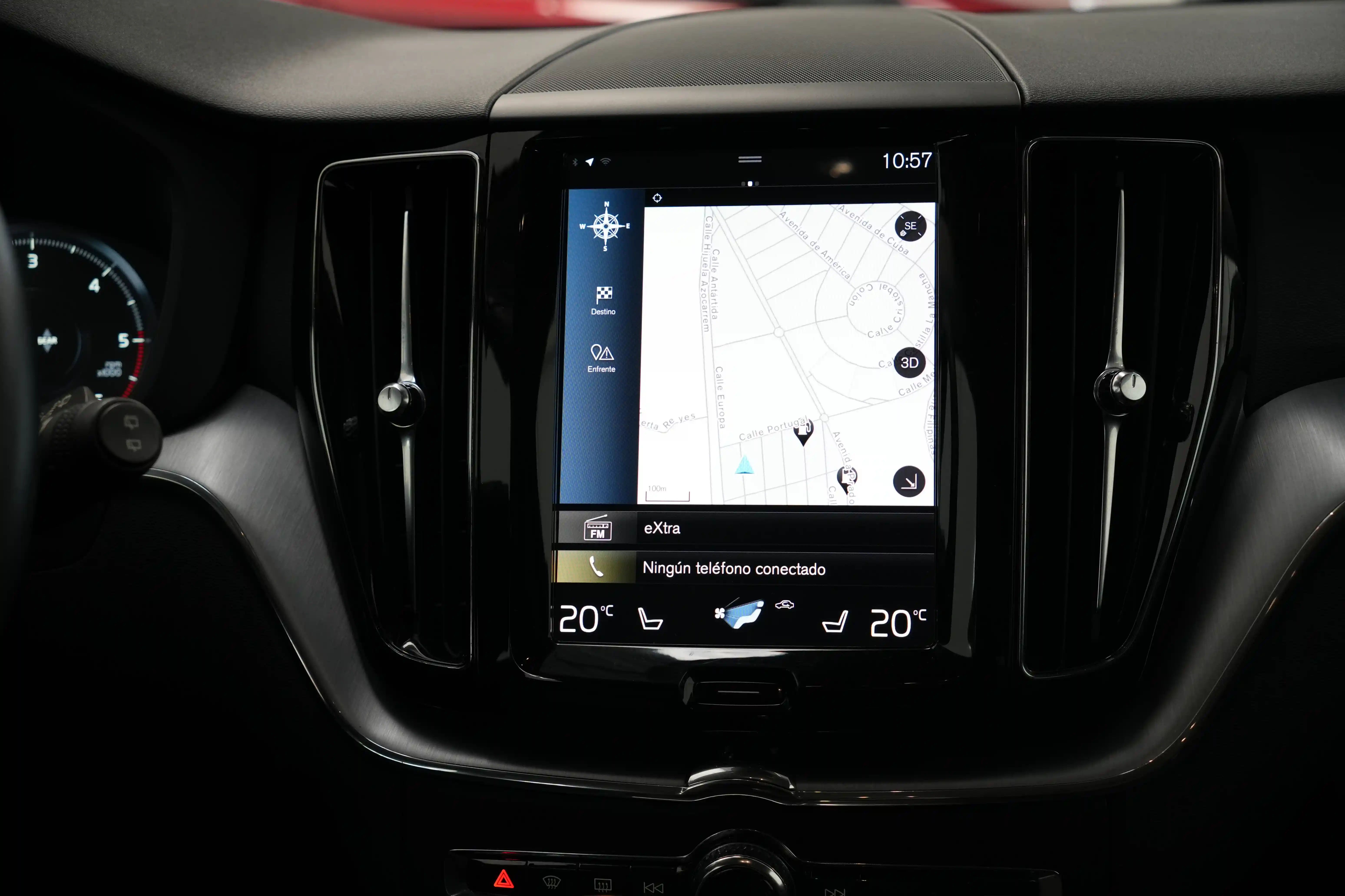 Volvo XC60 D4 2.0 Diesel - foto 11